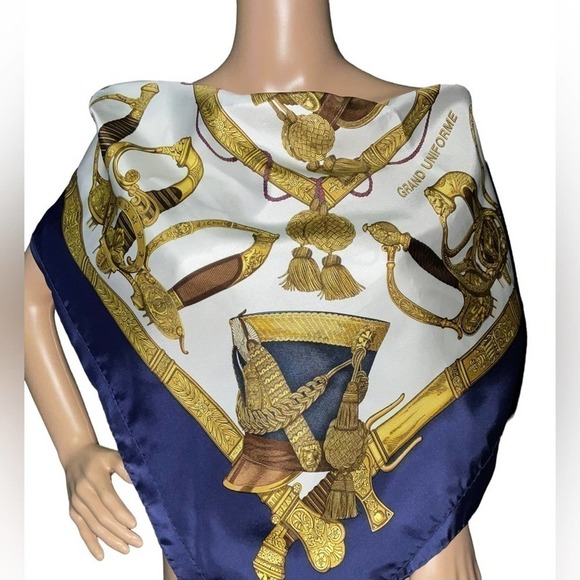 HERMÈS “Grand Uniforme” 100% Silk Scarf - Picture 2 of 10